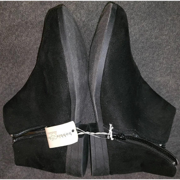 Bobbie Brooks Women's Black Side Zipper Ankle Bootie Boots Size 7  (DD) - Picture 2 of 4